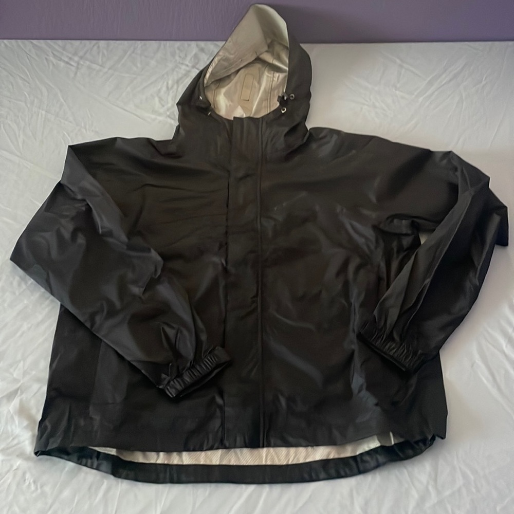 Mens XS Windbreaker Like New